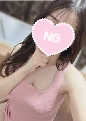 ＆TOM（アンドトム） セラピスト ひな