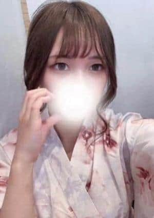 服部やえ
