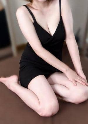 人妻花 セラピスト はる