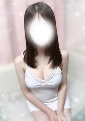 Eden Spa（エデンスパ） セラピスト 万波　なつき