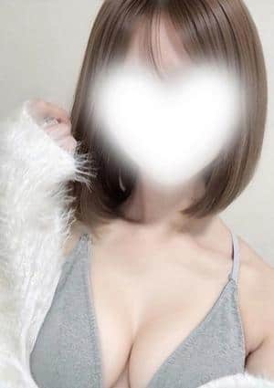 椎名くるみ
