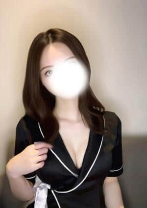 藤堂なな