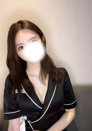 藤堂なな
