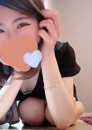 あやな