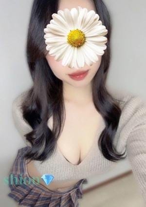 五十嵐しおん