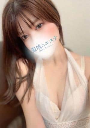 聖域のエステ セラピスト りりあ