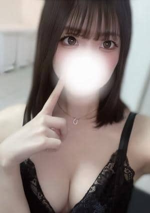 GRL名古屋 セラピスト らら