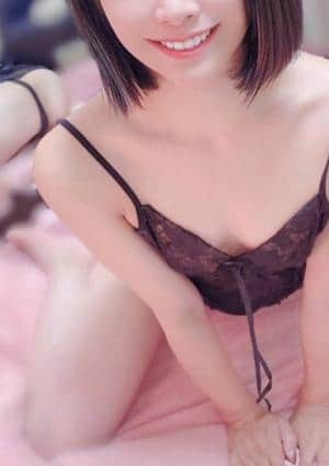 榮倉ななみ