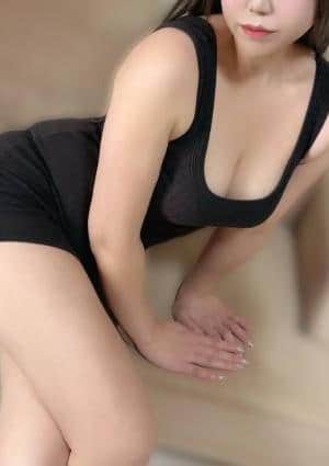 ミセスエタニティ セラピスト まな