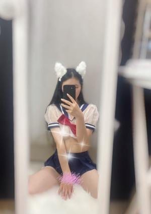 みな