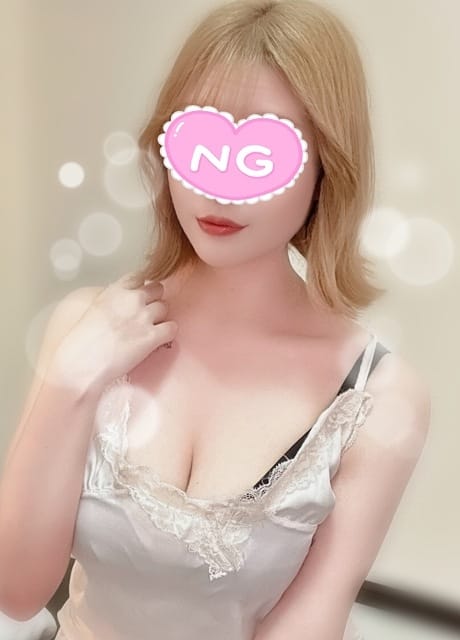 scrape_url:https://pinkpanther-esthe.com/upload/cast/15_17736459522.jpg