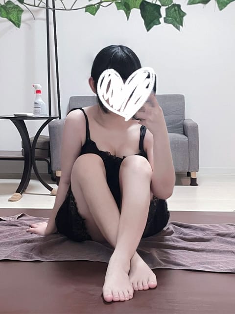 scrape_url:https://luxmoment.net/upload/cast/69_17583366063.jpg?1758336606