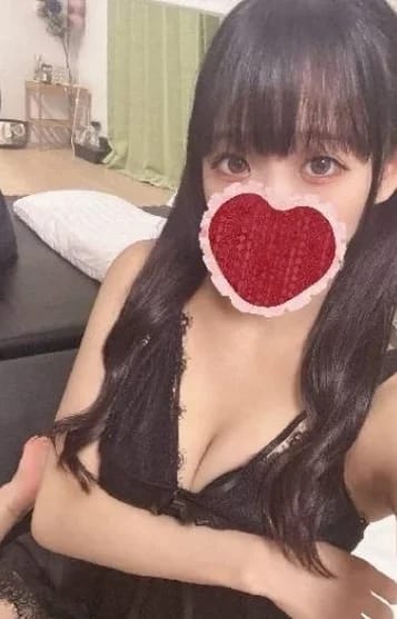 scrape_url:https://img.estama.jp/shop_data/00000040892/cast/sub/357x556/img_exihe_20251208132454.jpg?f=webp