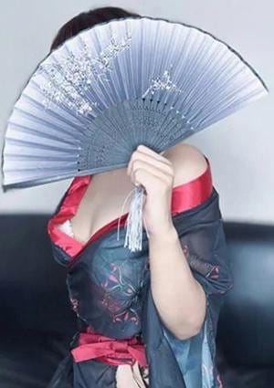 月詠（ツクヨミ） セラピスト かなこ
