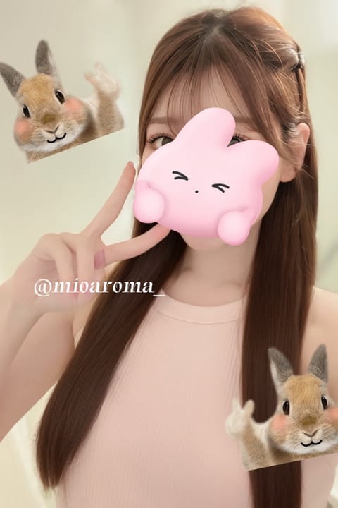scrape_url:https://esthe-dulcis.com/images_staff/125/081202064569.jpeg