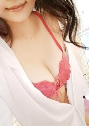 S活 メンズエステ セラピスト 南 ひなこ