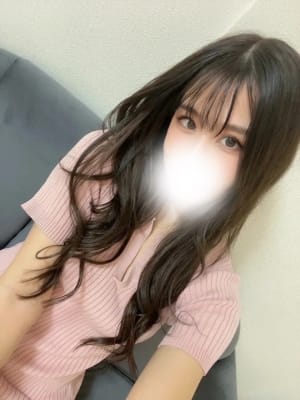 scrape_url:https://esthe-platinum.tokyo/images_staff/700/031518042752.jpeg