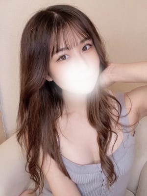 scrape_url:https://esthe-platinum.tokyo/images_staff/700/122017562776.jpeg