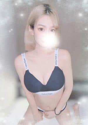 本庄くれあ
