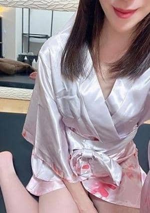 茜