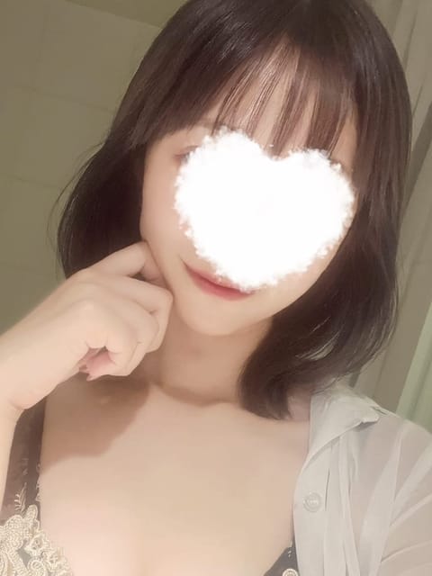 PILLOW TALK セラピスト らん 28歳