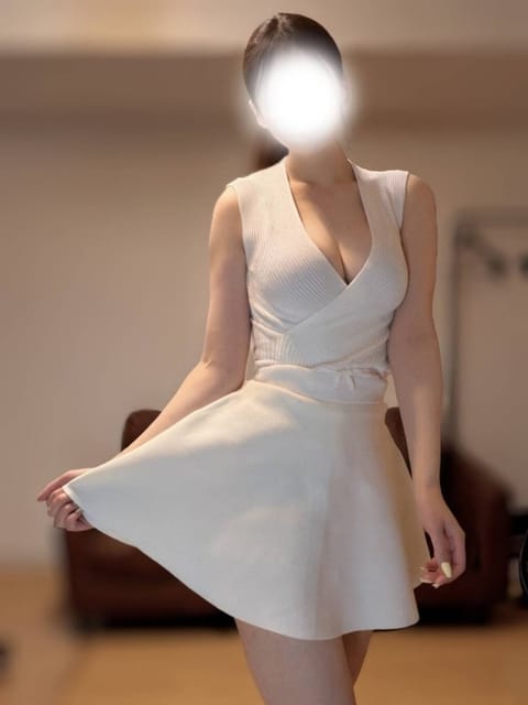 scrape_url:https://esthe-davinci.com/wp-content/uploads/2026/01/7056_20260625142526_600_800_3.jpg