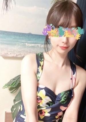 美空 せりな