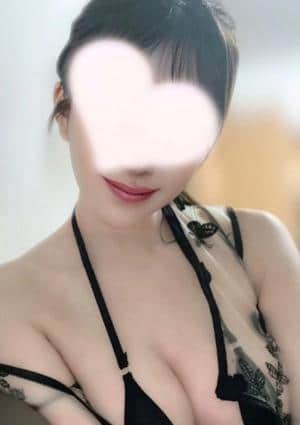 麻布十番Carinna（カリナ） セラピスト 白雪 ちふゆ