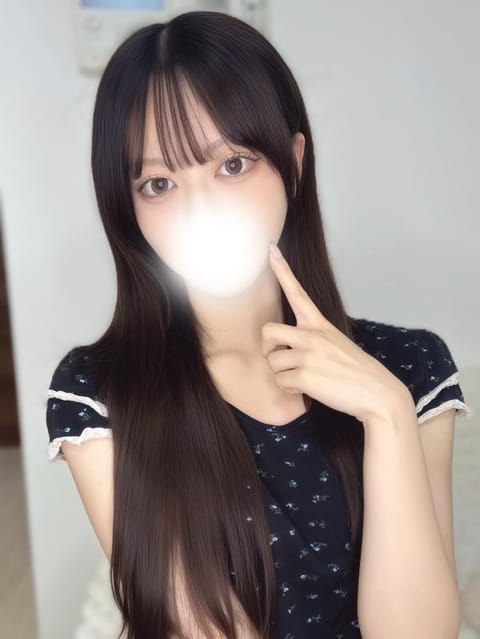 scrape_url:https://lumitia-aroma.men-este.net/data/staff/63/stf_6a15c1398f3eb.jpg