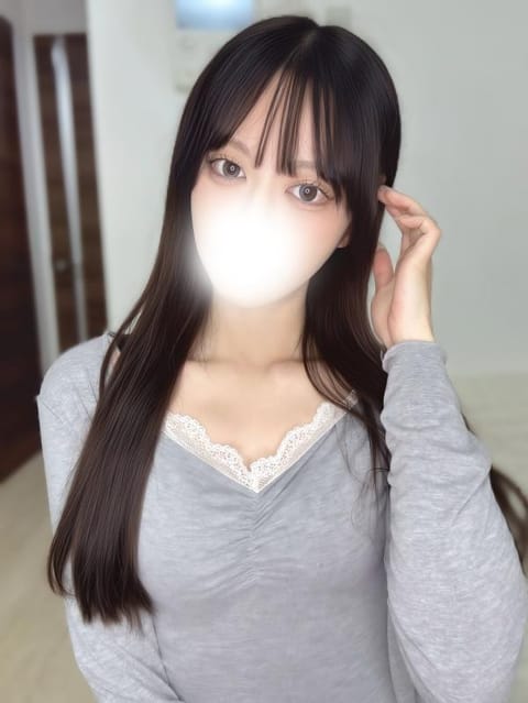 scrape_url:https://lumitia-aroma.men-este.net/data/staff/63/stf_6a15c13954c6b.jpg
