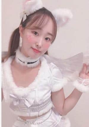 白雪にこ