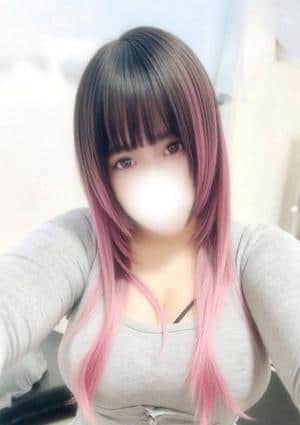 ラプソディースパ セラピスト えま