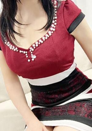 遠野あゆみ