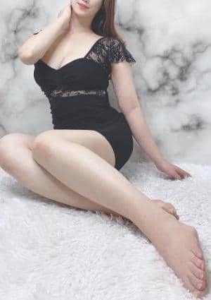 南かれん