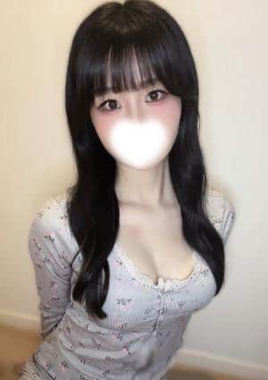 白百合ももか