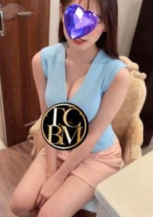 白咲るる