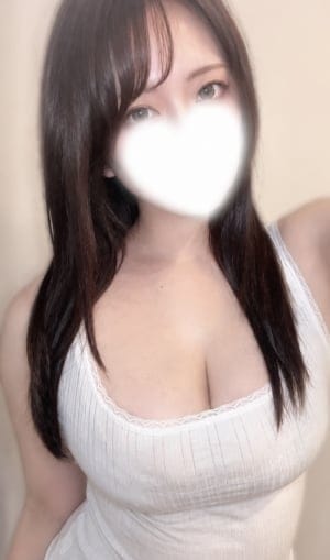 scrape_url:https://esthe-platinum.tokyo/images_staff/785/052011362870.jpeg