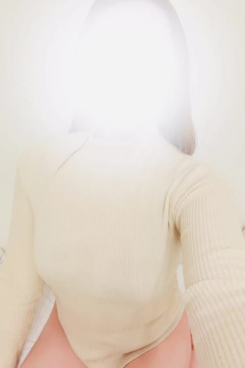 scrape_url:https://crossfade-esthe.com/manage/image/up/20260319010515_3443351017_cast_subphoto_img_url_0_w500xh750.webp