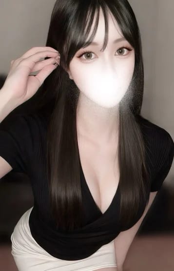 REAL セラピスト 浅見るね 21歳