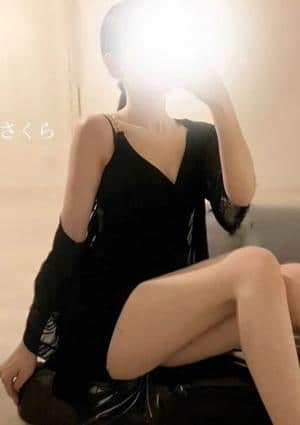 美月さくら