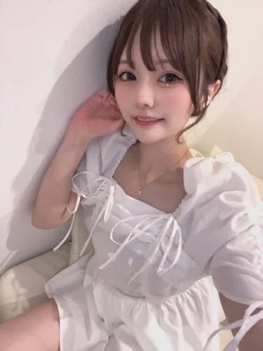 scrape_url:https://esthe-angeaile.com/images_staff/80/072113115874.jpg