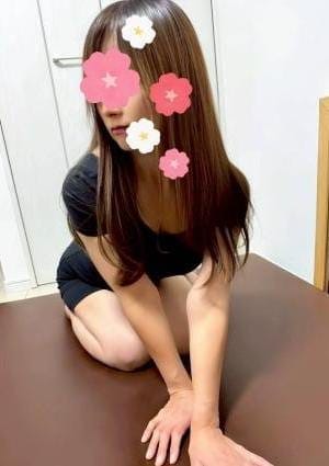 栗林みか