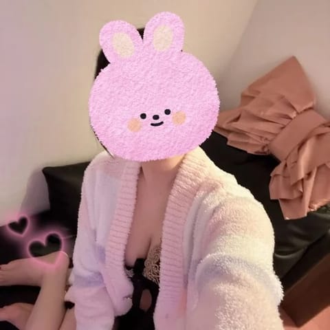 scrape_url:https://esthe-angeaile.com/images_staff/255/090818572690.jpg
