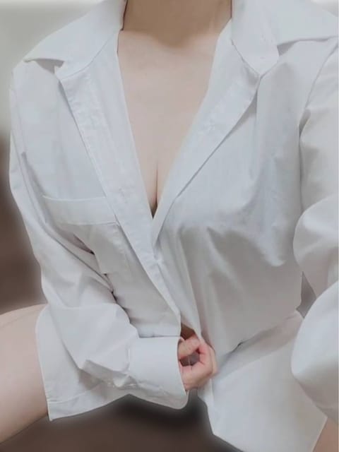 scrape_url:https://himitsuma.com/wp/wp-content/uploads/2026/07/★新宿秘密妻pic-2.png