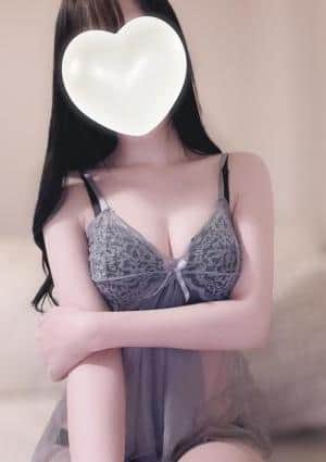 美月さゆ
