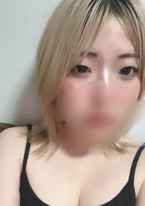 RedRibbon（レッドリボン）越谷 セラピスト あこ