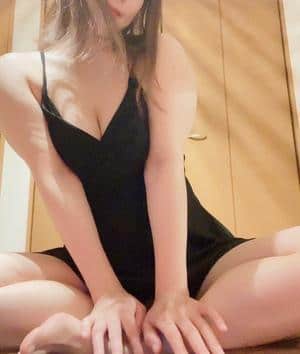 RAVIORA セラピスト にの