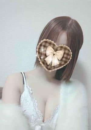 鈴夏 ゆな