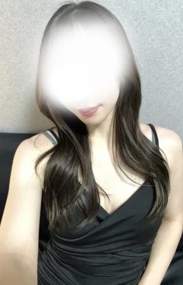 scrape_url:https://img.estama.jp/shop_data/00000029096/cast/sub/357x556/cropped_img_fbfzj_20260208173251.jpg?f=webp