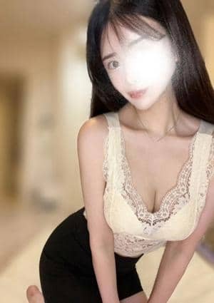 美月ゆな